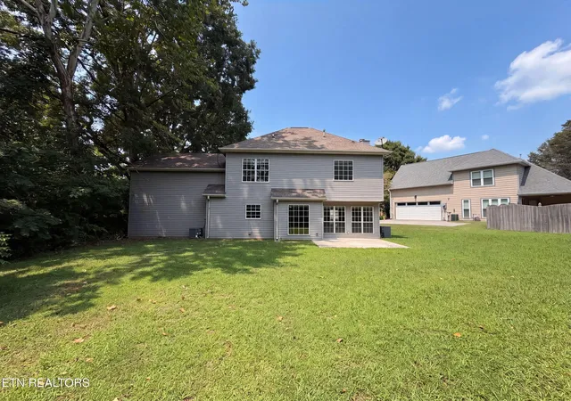Photo 4 of Sale Pending at 6630 Provincial Dr, Knoxville, TN 37909 | MLS# 1350782 | Listing updated on 2026-08-09