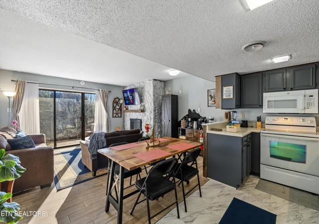 Photo 3 of Condo for sale at 1081 Cove Rd #513, Sevierville, TN 37876 | MLS# 1350310 | Listing updated on 2026-09-18