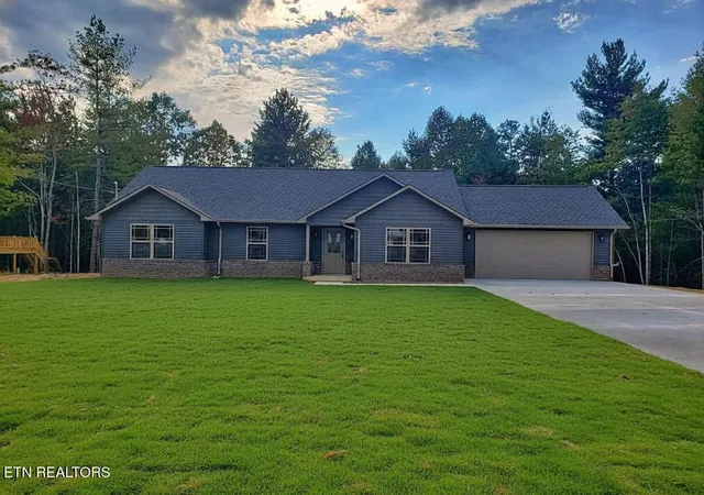1st image of 686 Taylon Ln, Oneida, TN 37841 | MLS# 1350560