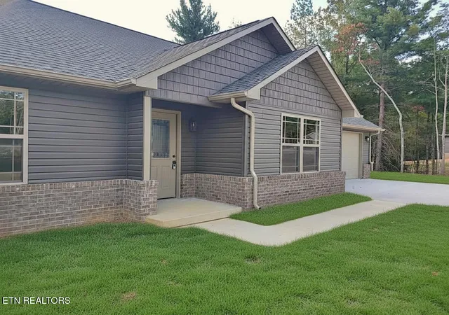 2nd image of 686 Taylon Ln, Oneida, TN 37841 | MLS# 1350560