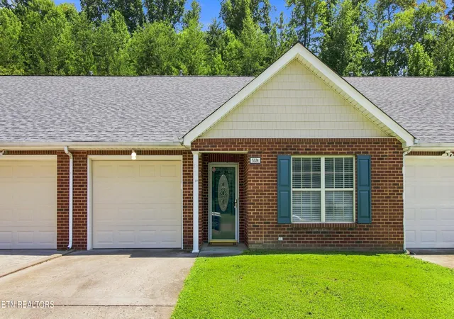 Condo for sale at 5324 Avery Woods Ln, Knoxville, TN 37921 | MLS# 1350704