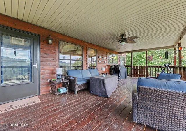 Photo 3 of Single family home for sale at 1738 Mountain Shrs Rd, New Tazewell, TN 37825 | MLS# 1350282 | Listing updated on 2026-09-30