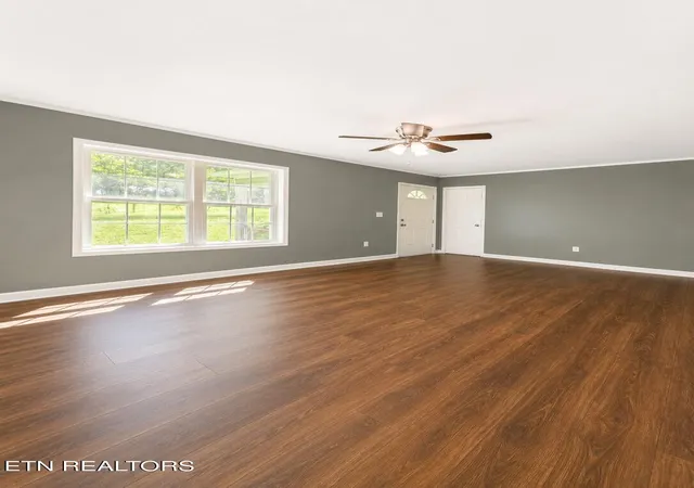 3rd image of 2130 Ruritan Rd, Harriman, TN 37748 | MLS# 1350304
