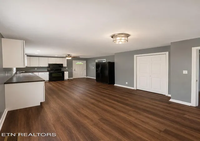 5th image of 2130 Ruritan Rd, Harriman, TN 37748 | MLS# 1350304