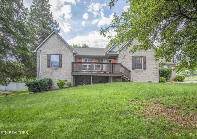 Photo 1 of Single family home for sale at 1217 Topside Rd, Louisville, TN 37777 | MLS# 1350292 | Listing updated on 2026-09-03