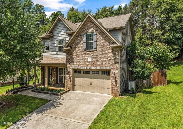 3rd image of 11721 Autumn Glade Ln, Farragut, TN 37934 | MLS# 1351573