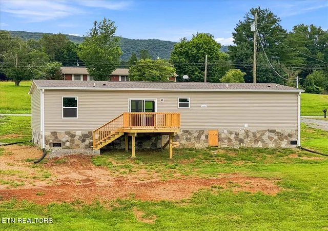 Photo 4 of Single family home for sale at 5370 Rutledge Pike, Rutledge, TN 37861 | MLS# 1350306 | Listing updated on 2026-09-04