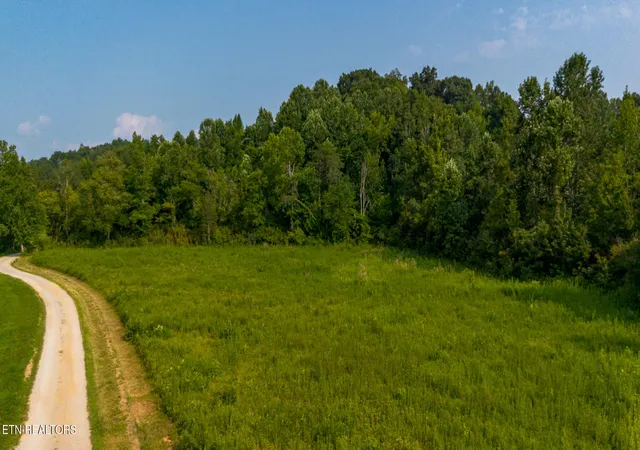 3rd image of 210 Dogtown Rd, Ten Mile, TN 37880 | MLS# 1350352