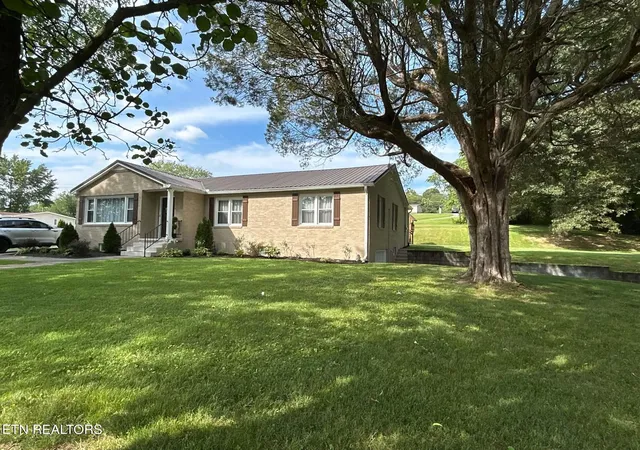 3rd image of 817 Lawnville Rd, Kingston, TN 37763 | MLS# 1350329