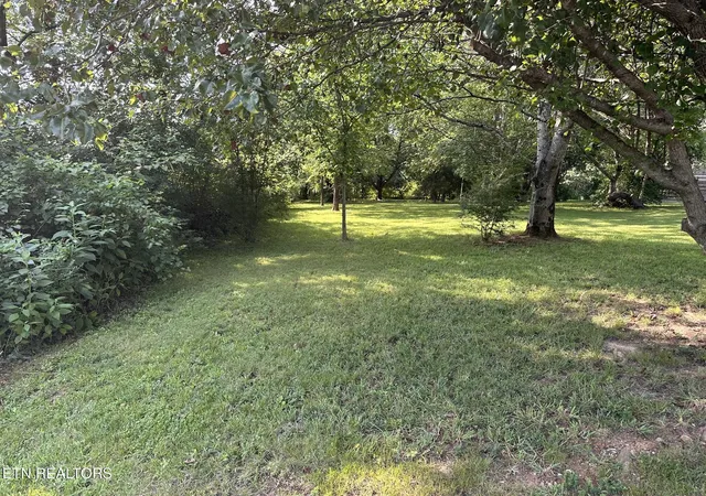 2nd image of 135 Ogana Wy, Loudon, TN 37774 | MLS# 1350425