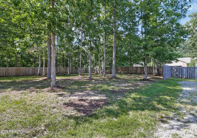 33rd image of 3131 Warpath Dr, Crossville, TN 38572 | MLS# 1350371
