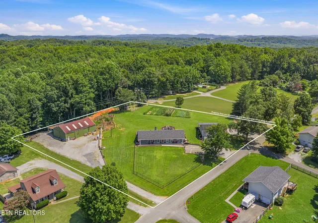 2nd image of 4762 Dogwood Ln, Strawberry Plains, TN 37871 | MLS# 1350413