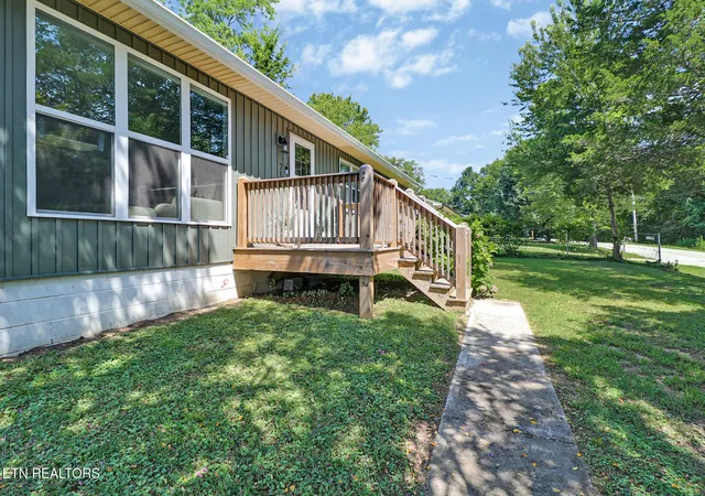 Photo 3 of Sale Pending at 732 Paint Rock Fry Rd, Kingston, TN 37763 | MLS# 1350441 | Listing updated on 2026-08-30