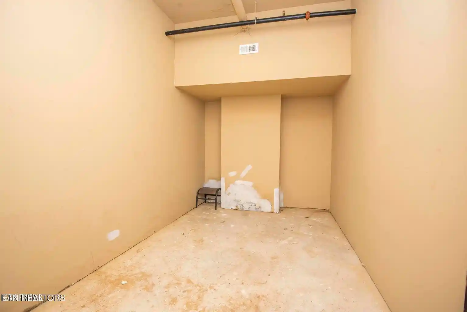 Listing Photo 30 - Condo for sale in 129 W Jackson Ave located at 129 W Jackson Ave, Knoxville, TN 37902 - Unit #202