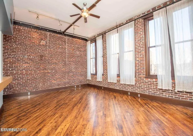 Photo 3 of Condo for sale at 129 W Jackson Ave #202, Knoxville, TN 37902 | MLS# 1350416 | Listing updated on 2026-08-02