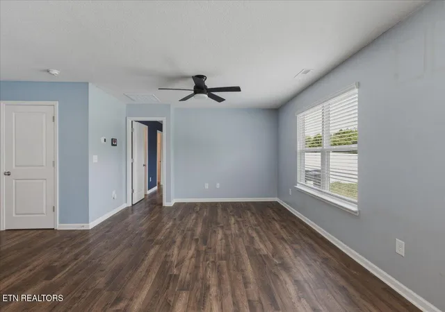 Photo 3 of Single family home for sale at 6728 Tall Shadow Ln, Knoxville, TN 37938 | MLS# 1350864 | Listing updated on 2026-08-06