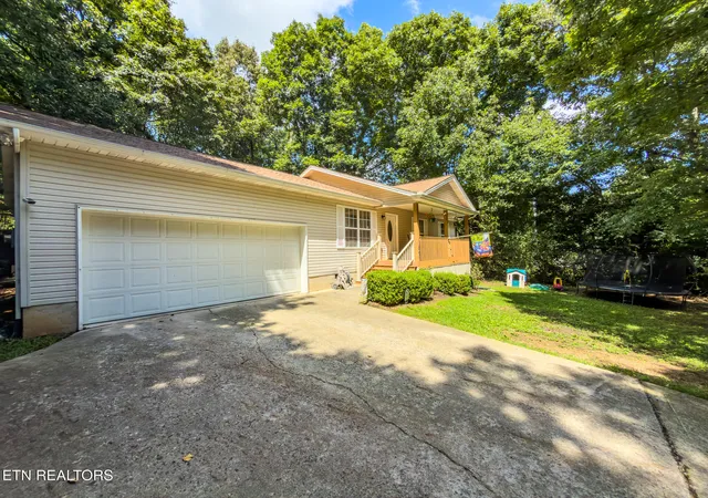 2nd image of 1540 Holland Trail, Lenoir City, TN 37772 | MLS# 1350433