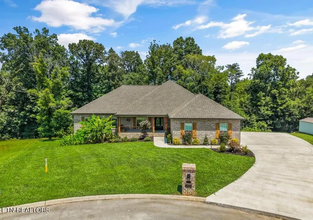 2nd image of 610 Bainbridge Dr, Walland, TN 37886 | MLS# 1350439