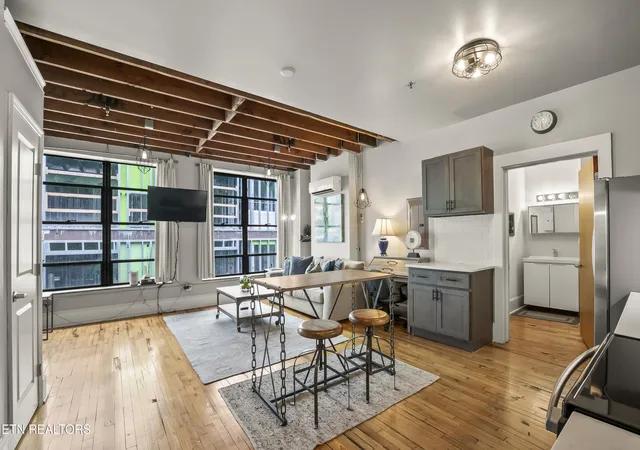 4th image of 505 Union Ave, Knoxville, TN 37902