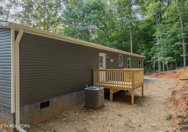 26th image of 120 Dennis Dr, Kingston, TN 37763 | MLS# 1350493
