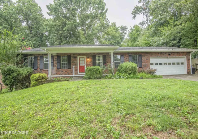 1st image of 524 Golden Harvest Rd, Farragut, TN 37934 | MLS# 1350517