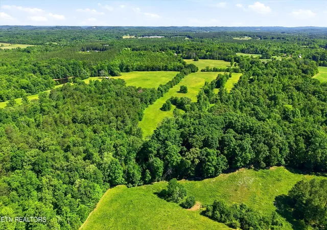 11th image of 3 Hwy 163, Etowah, TN 37331 | MLS# 1350502