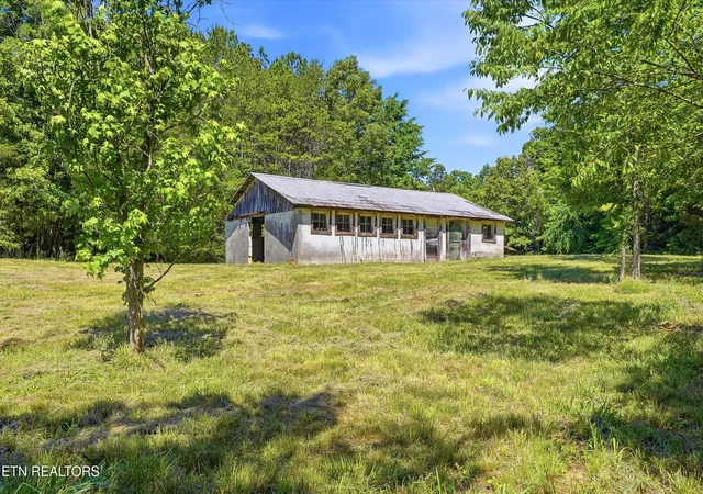 1st image of 3 Hwy 163, Etowah, TN 37331 | MLS# 1350502