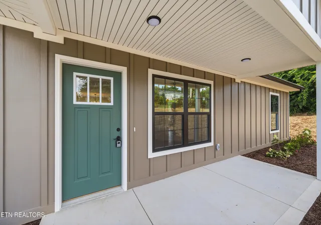 2nd image of 2816 Holiday Hills Rd, Kodak, TN 37764 | MLS# 1350590