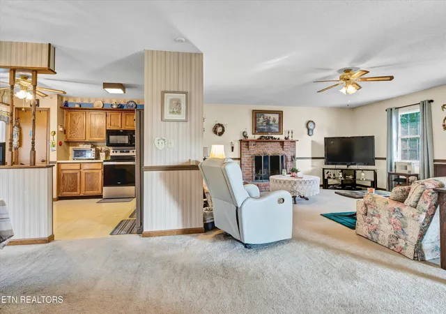 4th image of 716 Stonecrest Dr, Maryville, TN 37804 | MLS# 1350480