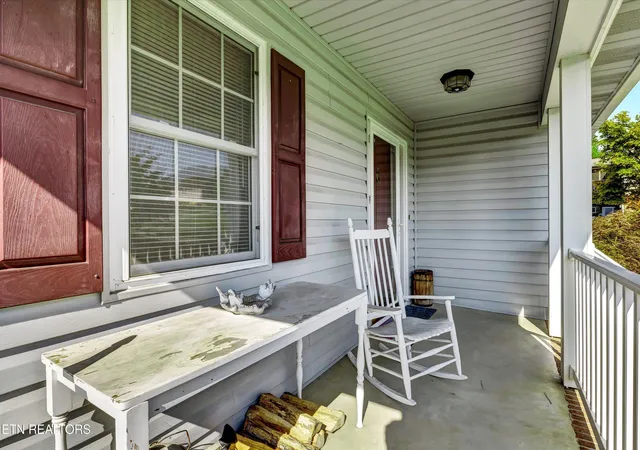 5th image of 716 Stonecrest Dr, Maryville, TN 37804 | MLS# 1350480