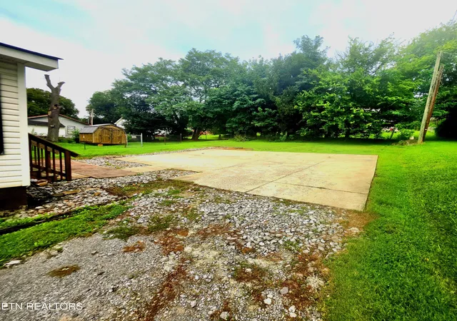 Photo 3 of Single family home for sale at 608 Church St, Loudon, TN 37774 | MLS# 1350535 | Listing updated on 2026-08-03
