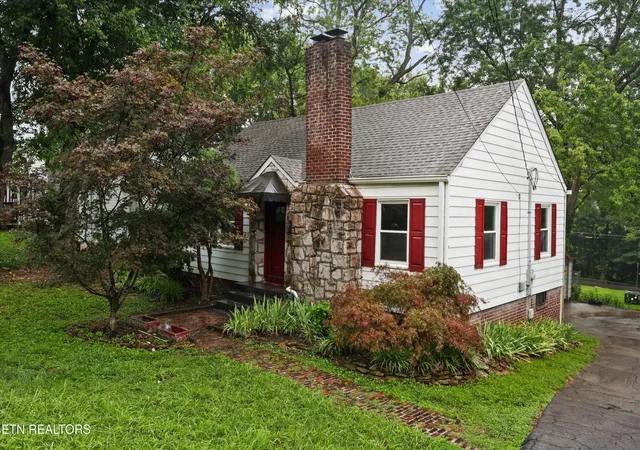 1st image of 1204 Morningside Ave, Maryville, TN 37804 | MLS# 1350519