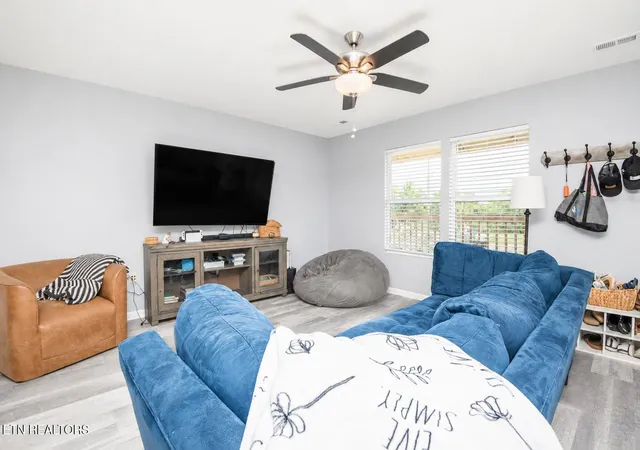 5th image of 9332 N Ruggles Ferry Pike, Strawberry Plains, TN 37871 | MLS# 1350568
