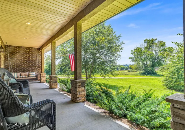 Photo 3 of Single family home for sale at 7678 Dunsmore Ln, Corryton, TN 37721 | MLS# 1350580 | Listing updated on 2026-08-05