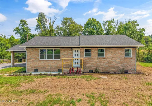 Photo 1 of Single family home for sale at 7120 Ball Camp Pike, Knoxville, TN 37931 | MLS# 1350516 | Listing updated on 2026-08-03