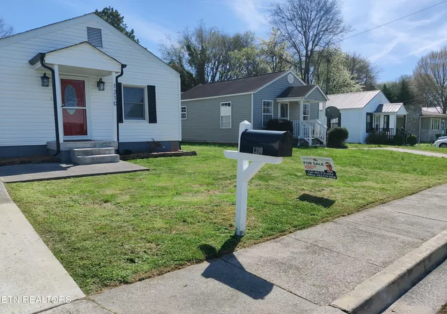 1st image of 1310 Madison Ave, Maryville, TN 37804 | MLS# 1350534