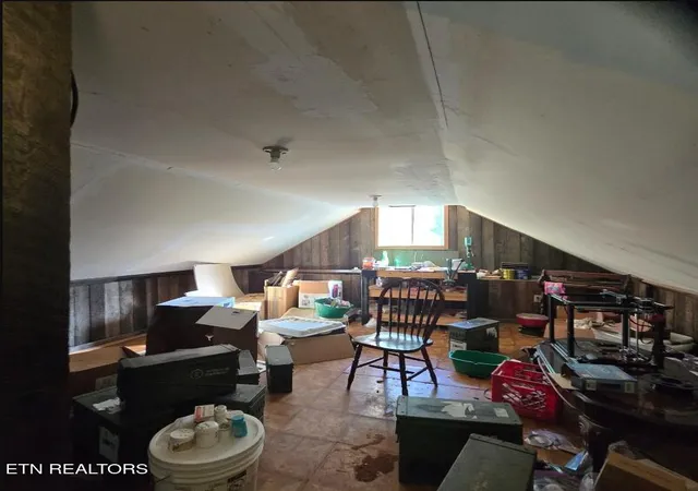 2nd image of 4833 Stinking Creek Rd, Pioneer, TN 37847 | MLS# 1350687