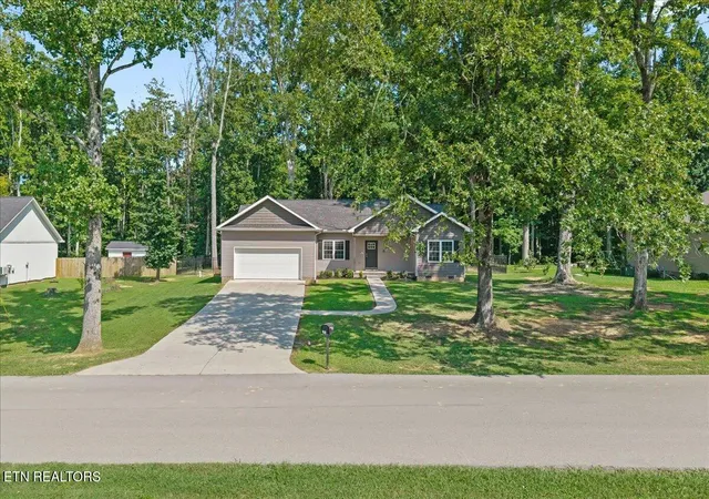 Photo 3 of Single family home for sale at 126 Mason Ln, Madisonville, TN 37354 | MLS# 1350541 | Listing updated on 2026-08-26