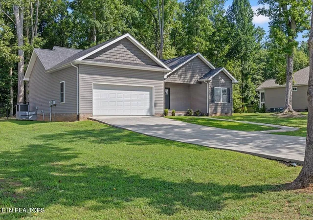 Photo 4 of Single family home for sale at 126 Mason Ln, Madisonville, TN 37354 | MLS# 1350541 | Listing updated on 2026-08-26