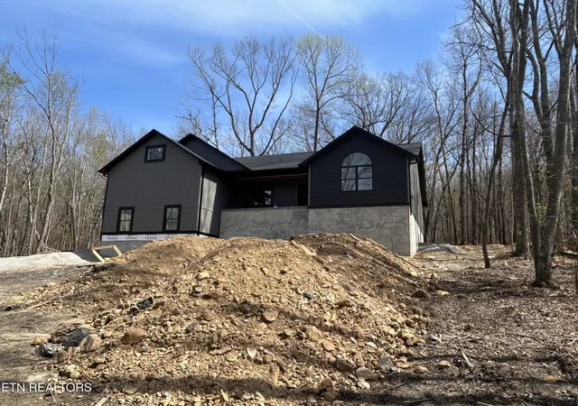2nd image of 633 Icy Cove Tr, Monterey, TN 38574 | MLS# 1350546