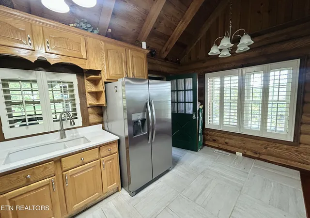 Photo 3 of Single family home for sale at 466 Greene Ln, La Follette, TN 37766 | MLS# 1350822 | Listing updated on 2026-10-01