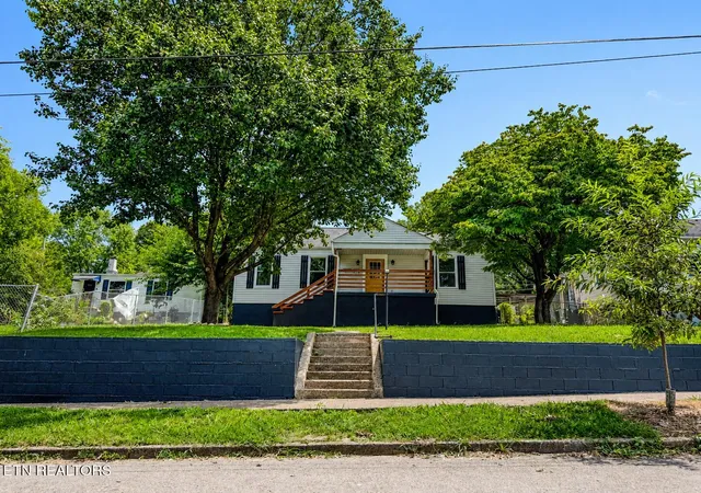 Photo 2 of Multi family home for sale at 416 E Churchwell Ave #1 & 2, Knoxville, TN 37917 | MLS# 1350573 | Listing updated on 2026-10-03