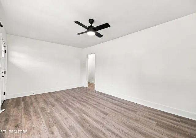 Photo 4 of Sale Pending at 7808 Wise Ln, Knoxville, TN 37920 | MLS# 1350700 | Listing updated on 2026-09-06