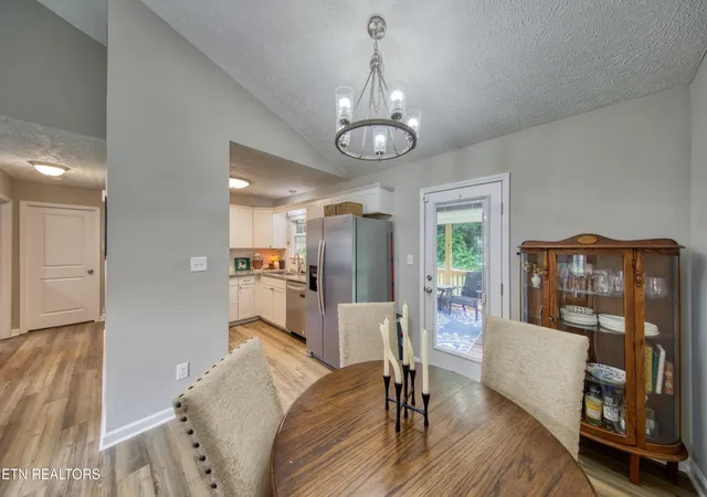 Photo 4 of Single family home for sale at 3913 Abercorn Rd, Knoxville, TN 37921 | MLS# 1351073 | Listing updated on 2026-08-07