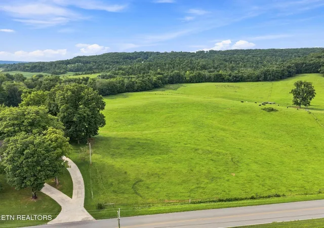 3rd image of 00 Country Club Rd, Sparta, TN 38583 | MLS# 1351336