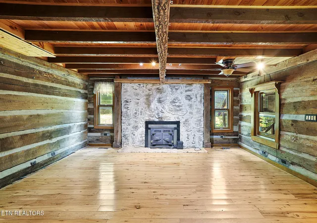 Photo 3 of Sale Pending at 160 Thomas Ed Roach Ln, Blaine, TN 37709 | MLS# 1350692 | Listing updated on 2026-09-04