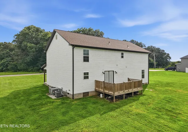 31st image of 1057 W Cemetery Rd, Cookeville, TN 38506 | MLS# 1350611