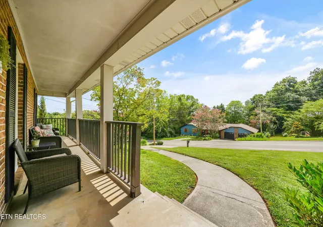3rd image of 1308 Viking Dr, Knoxville, TN 37932 | MLS# 1350843