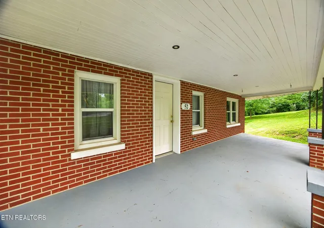 Photo 2 of Single family home for sale at 52 Columbia St, Cookeville, TN 38501 | MLS# 1350669 | Listing updated on 2026-08-31