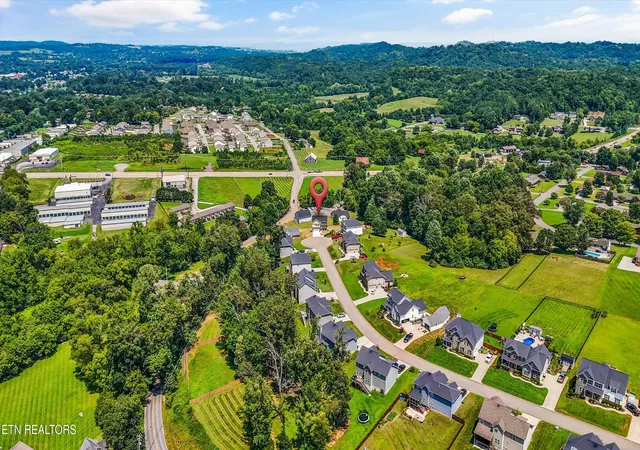44th image of 272 Bluff Shadows Ln, Seymour, TN 37865 | MLS# 1350645